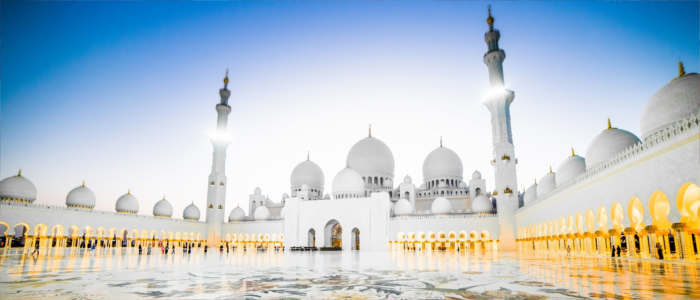 Die große Moschee von Abu Dhabi