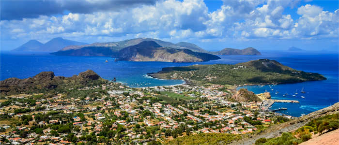 Panorama der Liparischen Inseln