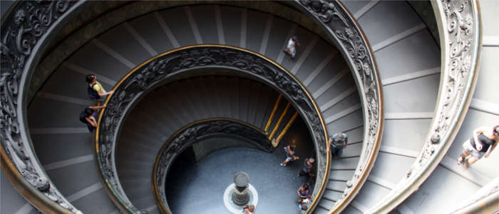 Runde Treppe im Vatikan
