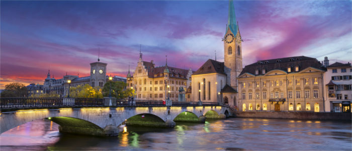 Blick auf die Altstadt von Zürich