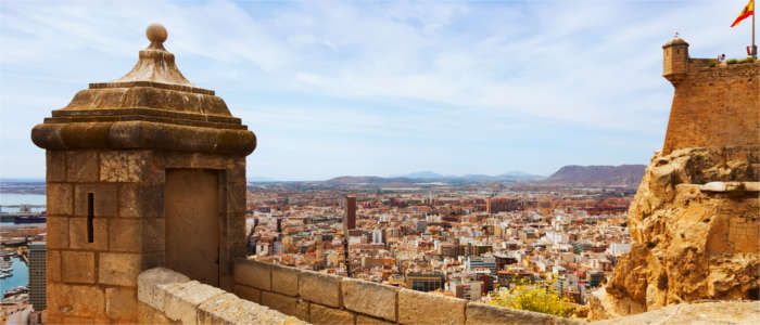 Blick vom Kastell in Alicante