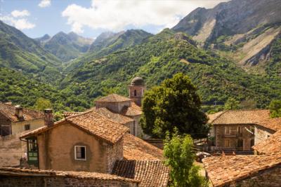 Bergdorf im Nationalpark Picos de Europa