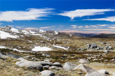 Landschaft der Snowy Mountains