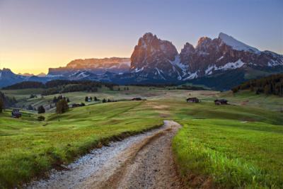 Bekannte Berglandschaft in Trentino-Südtirol